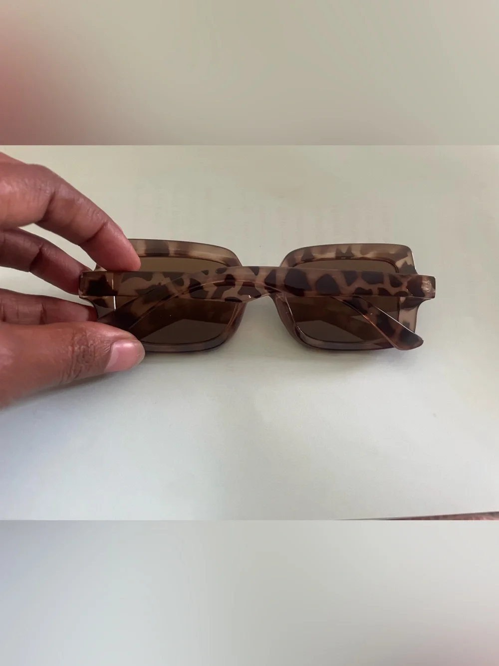 Tortoiseshell Square Frame Sunglasses - Brown Lenses